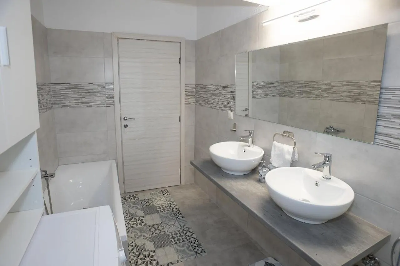 Vila Casa Bianca Nea Kallikrateia 0*,  Řecko